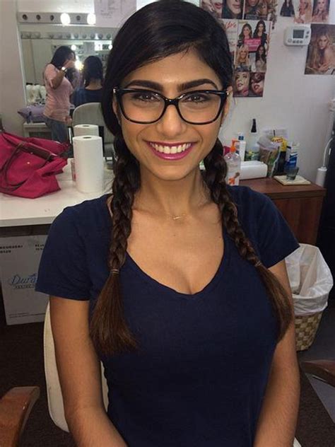 mia khalifa pron hub|Mia khalifa Videos